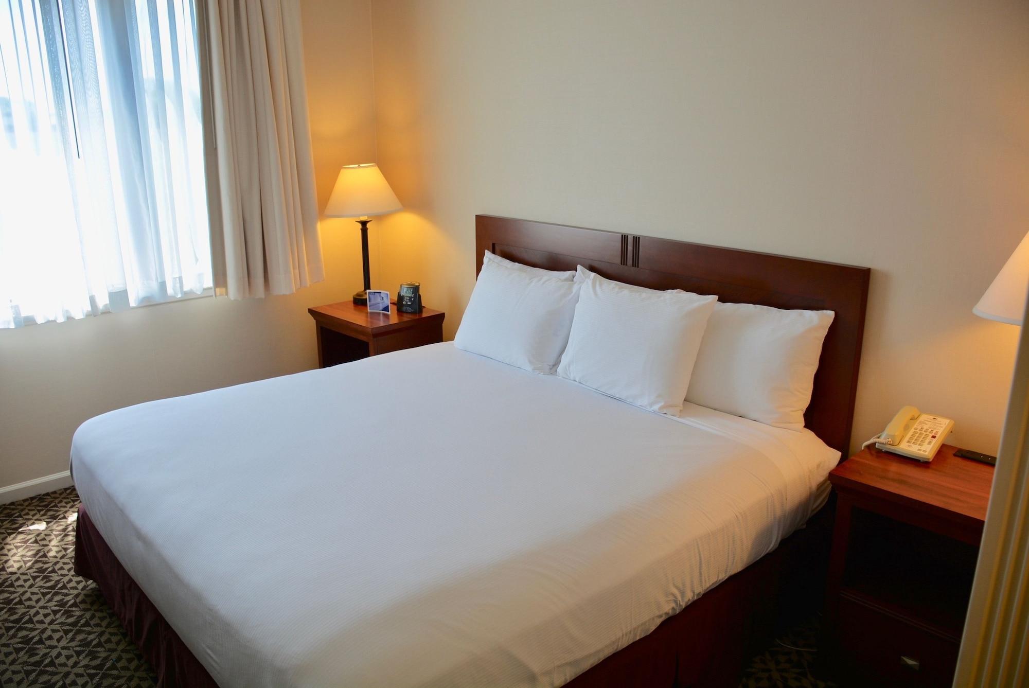 Doubletree Suites By Hilton Mount Laurel Exterior foto