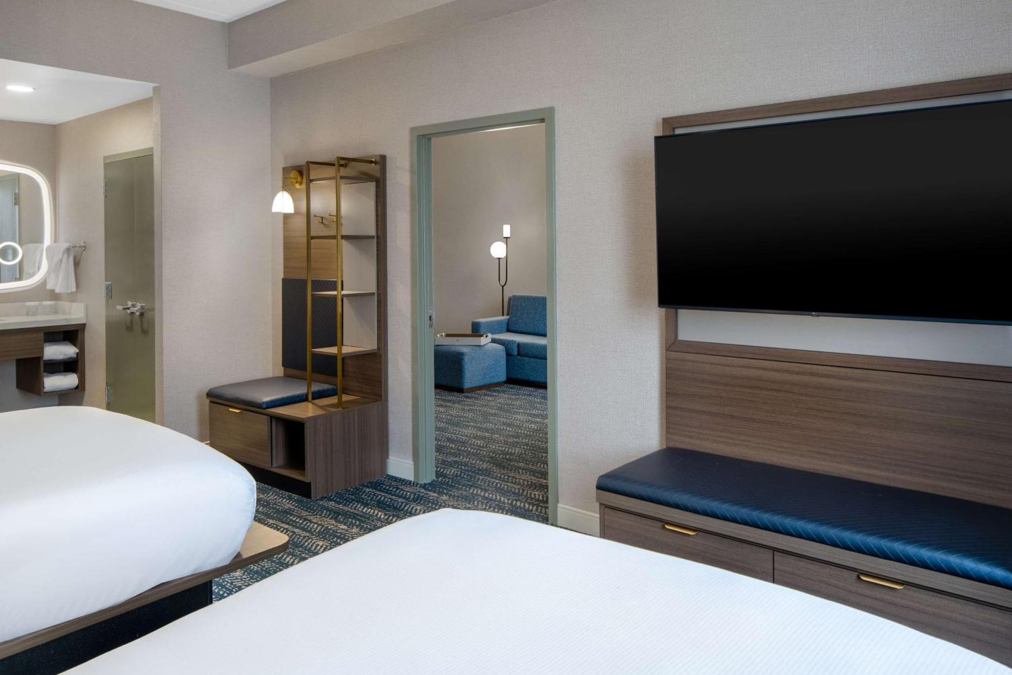 Doubletree Suites By Hilton Mount Laurel Exterior foto