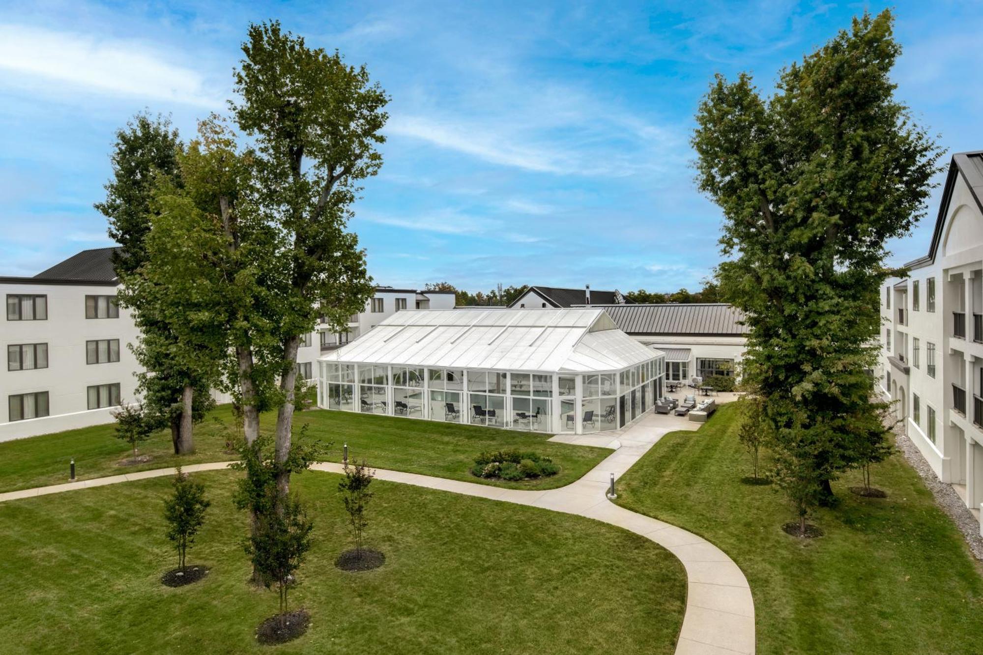 Doubletree Suites By Hilton Mount Laurel Exterior foto